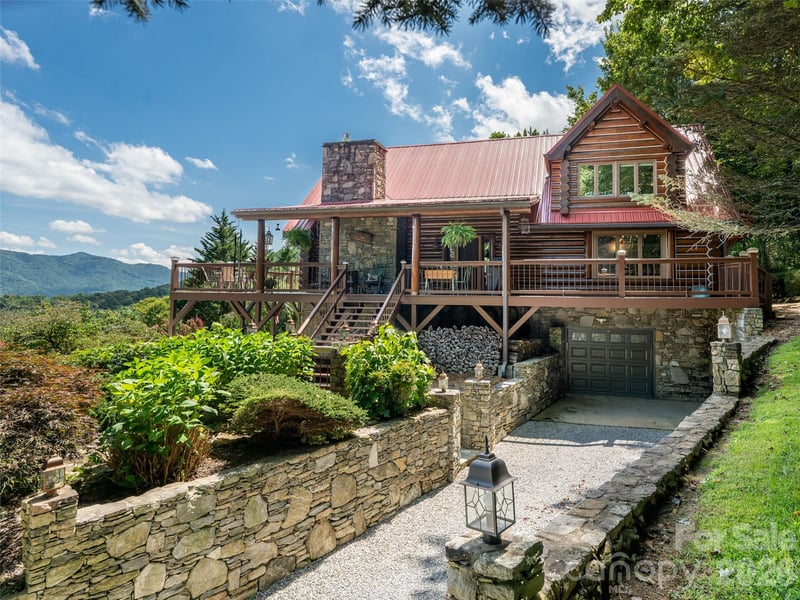 95 Splendor Rg, Waynesville, NC 28785