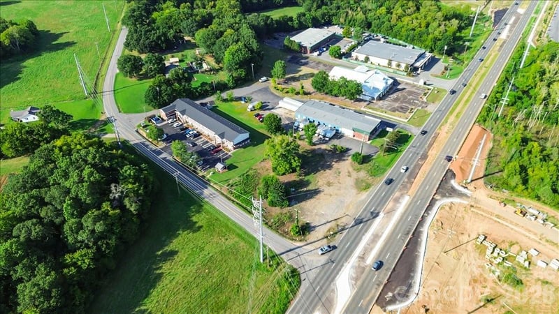 2701 Concord Farms Rd, Concord, NC 28027