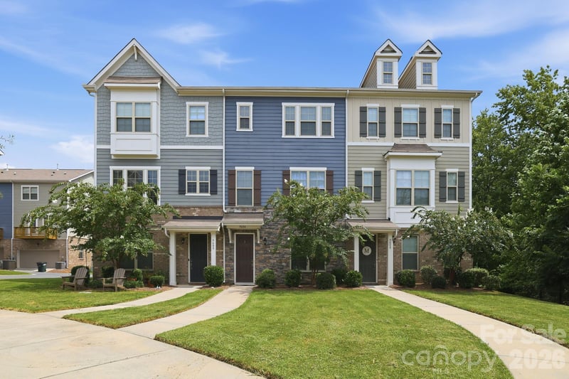 9604 Ainslie Downs St, Charlotte, NC 28273