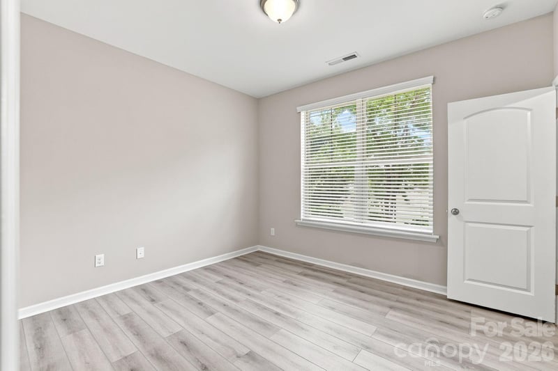 9604 Ainslie Downs St, Charlotte, NC 28273
