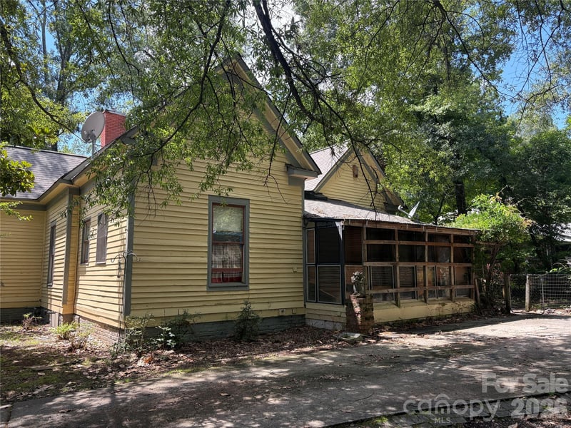 130 Culp St, Mooresville, NC 28115