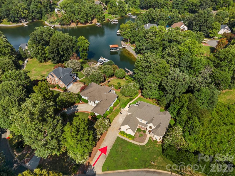 122 Long Cove Ln, Mooresville, NC 28117