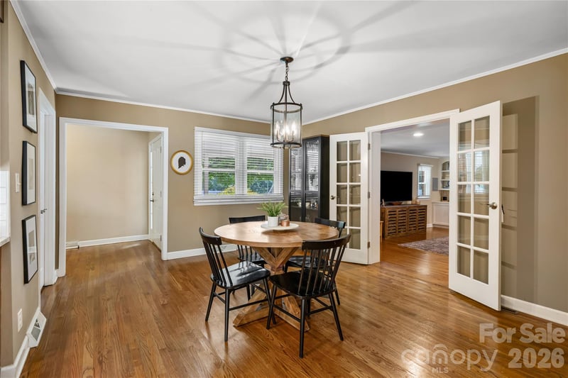 213 Dogwood Dr, Mount Holly, NC 28120