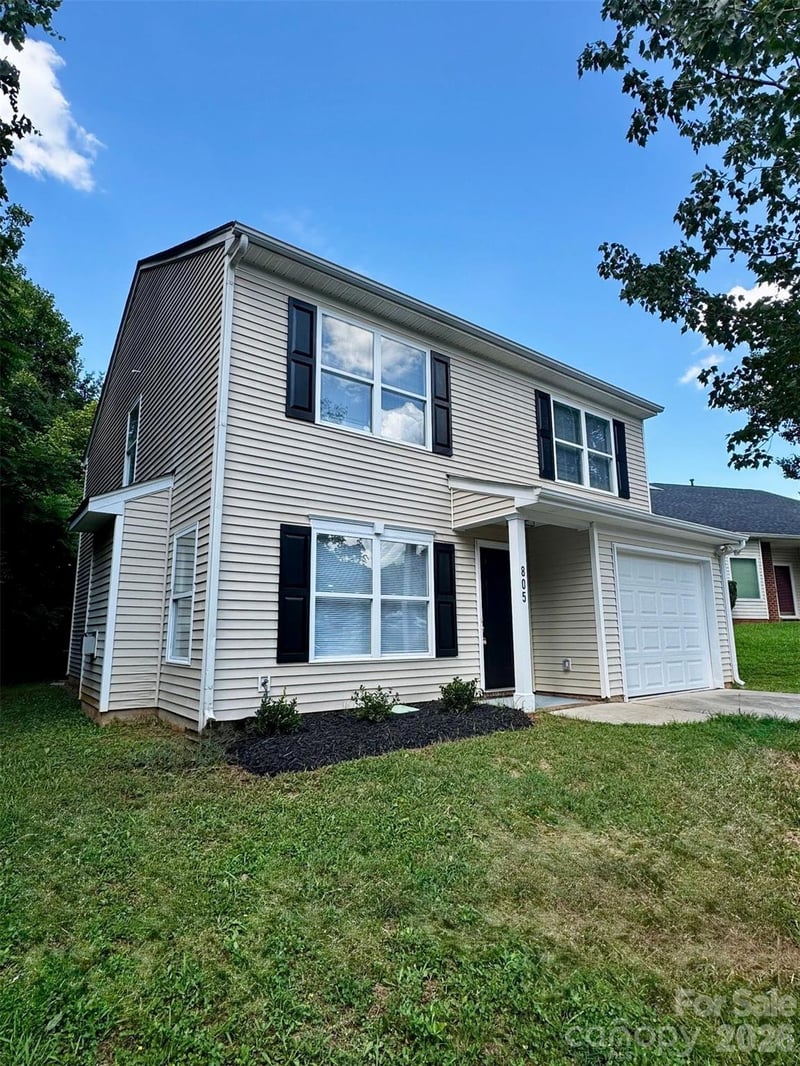 805 Mattox Ct, Charlotte, NC 28216