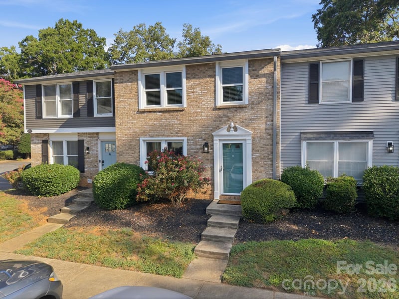1217 Scaleybark Rd, Charlotte, NC 28209