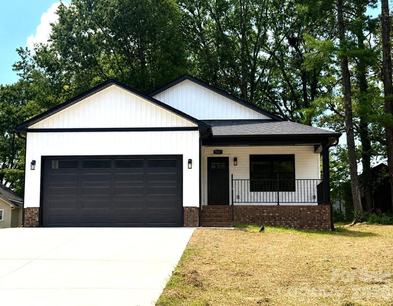 511 N State St, Lincolnton, NC 28092