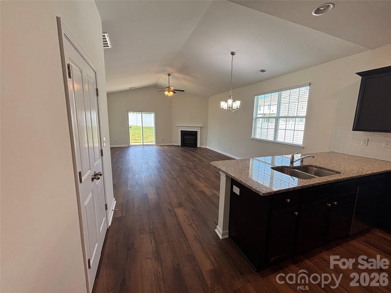 6816 Pennyroyal Way, Charlotte, NC 28216