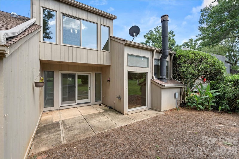 102 Ridgeport Rd, Clover, SC 29710