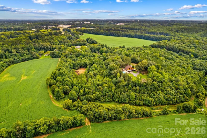 239 Belfast Rd, Statesville, NC 28677