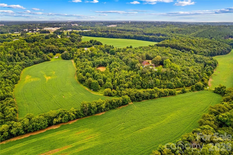 239 Belfast Rd, Statesville, NC 28677