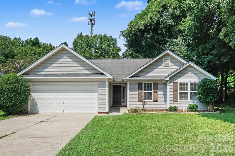 4437 Craven Hill Dr, Charlotte, NC 28216
