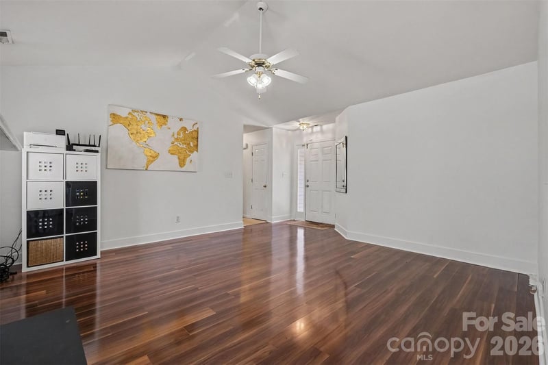 4437 Craven Hill Dr, Charlotte, NC 28216