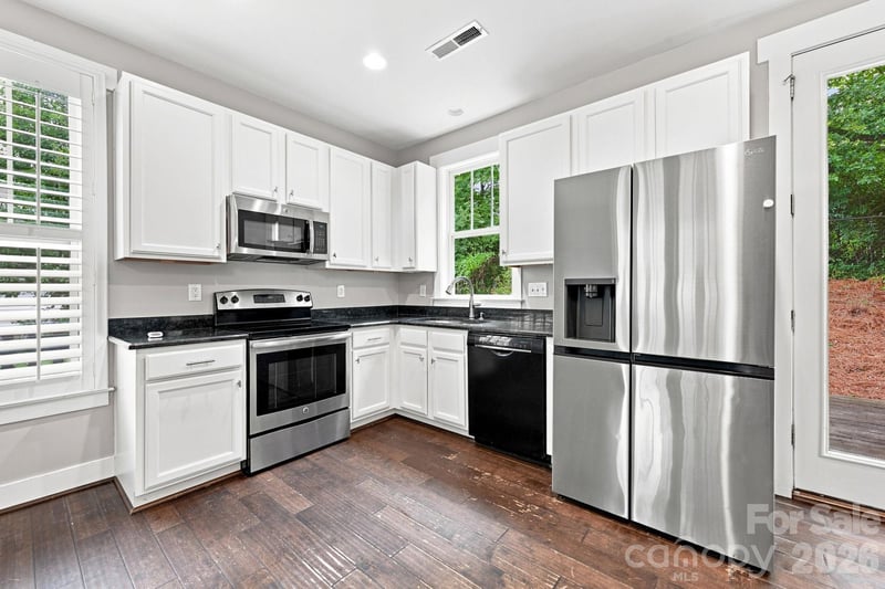146 Mock Rd, Davidson, NC 28036