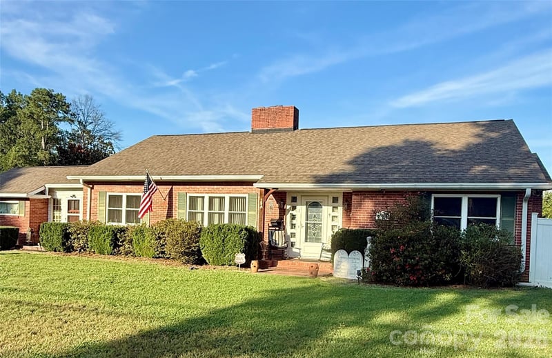 401 S Mulberry St, Cherryville, NC 28021