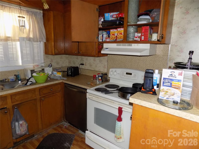 340 S Vine St, Gastonia, NC 28052