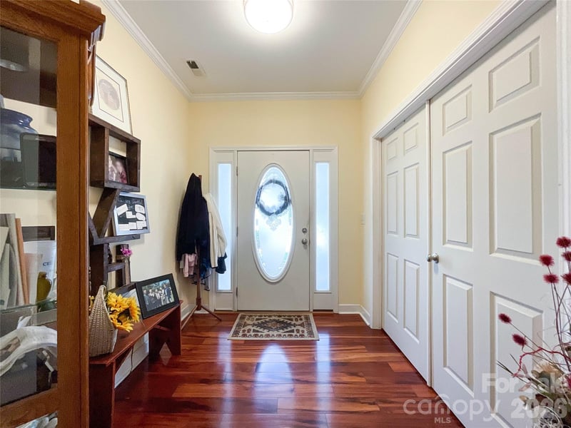 2702 Piersland Dr, Matthews, NC 28104