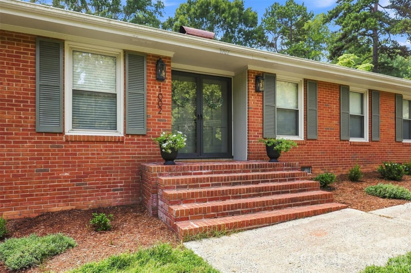 1002 Leewood Dr, Monroe, NC 28112
