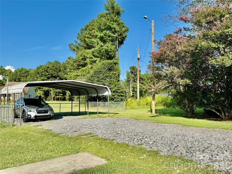 6191 Richburg Rd, Great Falls, SC 29055
