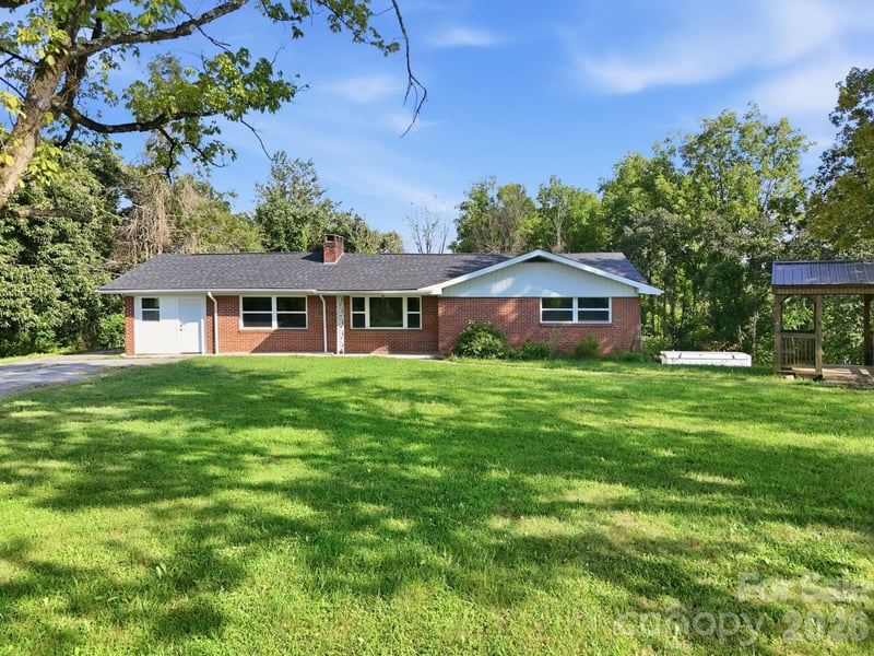 1496 Jenkins Valley Rd, Alexander, NC 28701