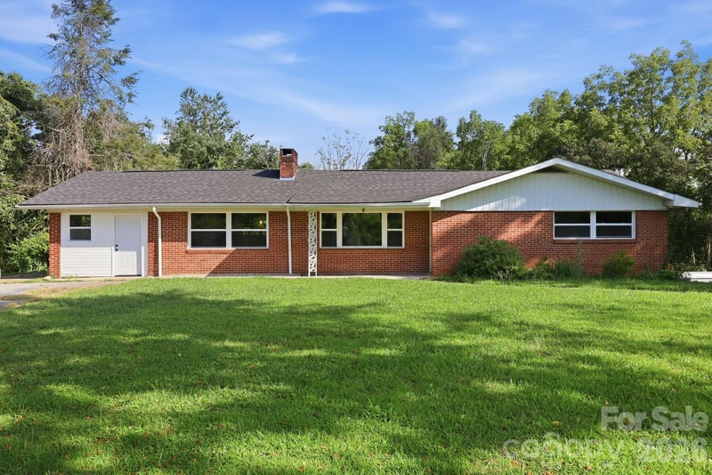 1496 Jenkins Valley Rd, Alexander, NC 28701