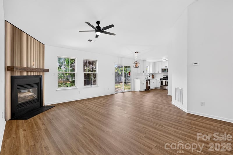 5733 Cardington Ct, Charlotte, NC 28216