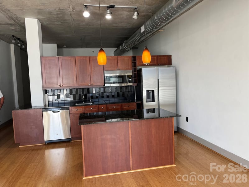 505 E 6th St, Charlotte, NC 28202