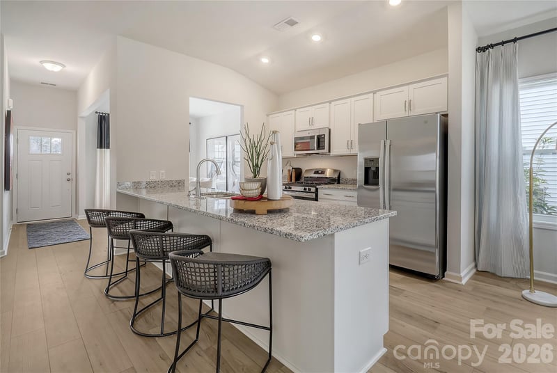 5009 Montoya St, Charlotte, NC 28215