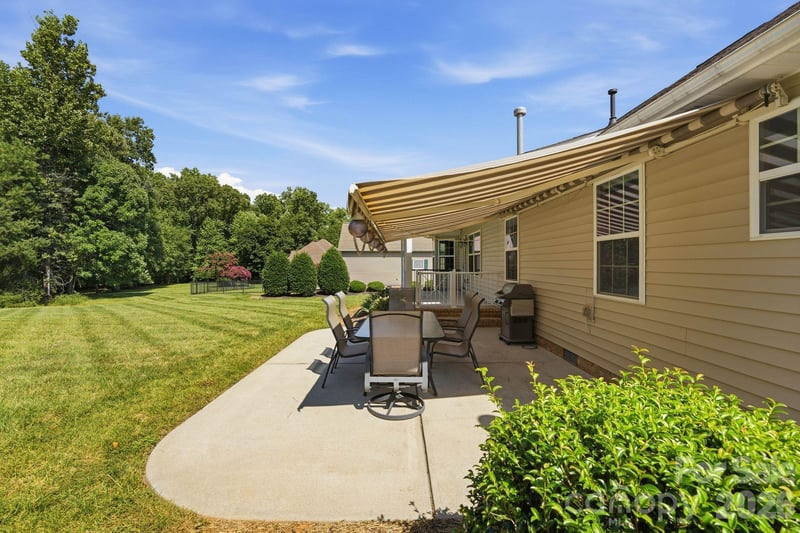 107 E Vista View Pl, Mooresville, NC 28117