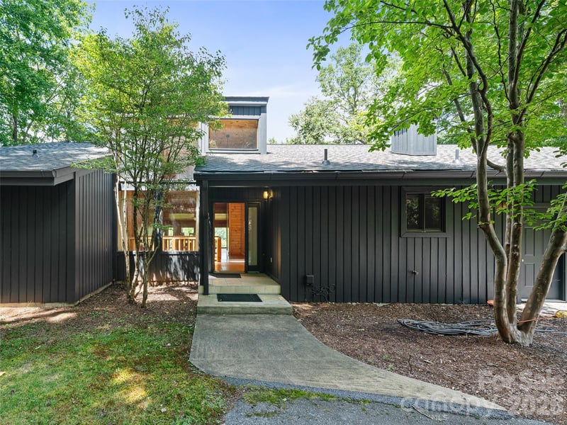 156 Winterstar Loop, Burnsville, NC 28714