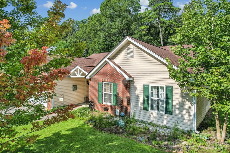 3609 Edgeview Dr, Indian Trail, NC 28079