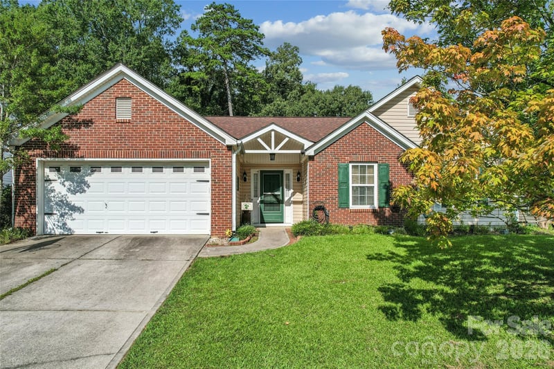 3609 Edgeview Dr, Indian Trail, NC 28079