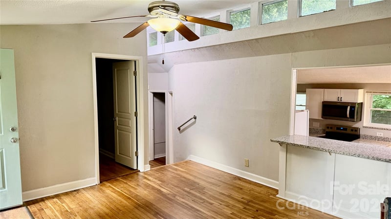 216 Auten Cir, Mount Holly, NC 28120
