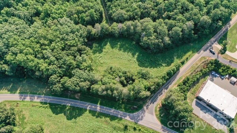 3588 Dockside Ln, Sherrills Ford, NC 28673