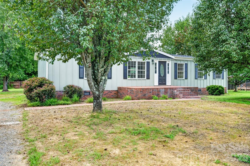 3312 Amity Hill Rd #4, Statesville, NC 28677