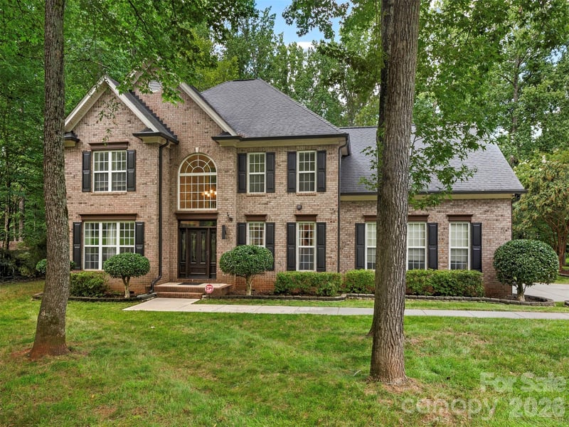 5600 Crown Hill Dr, Mint Hill, NC 28227