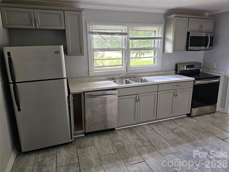 840 W Garrison Blvd, Gastonia, NC 28052
