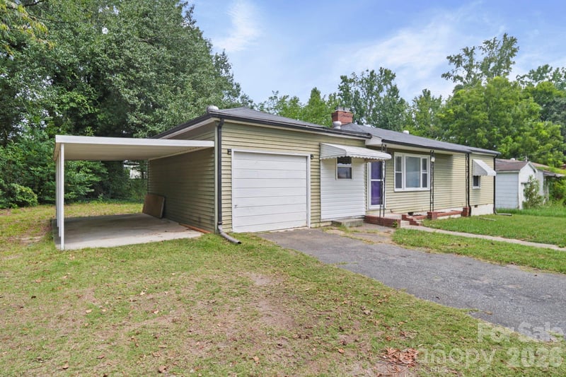 208 Clancy St, Salisbury, NC 28147