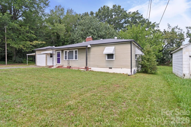 208 Clancy St, Salisbury, NC 28147