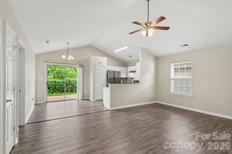 1311 Braveheart Ln, Charlotte, NC 28216