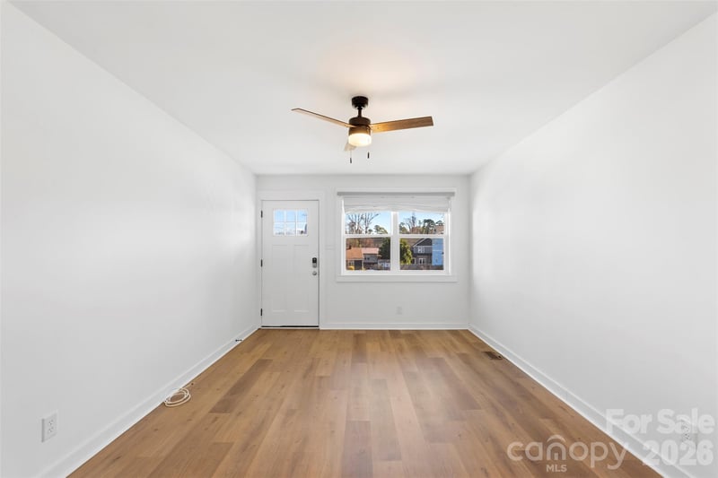 3019 Columbus Cir, Charlotte, NC 28208