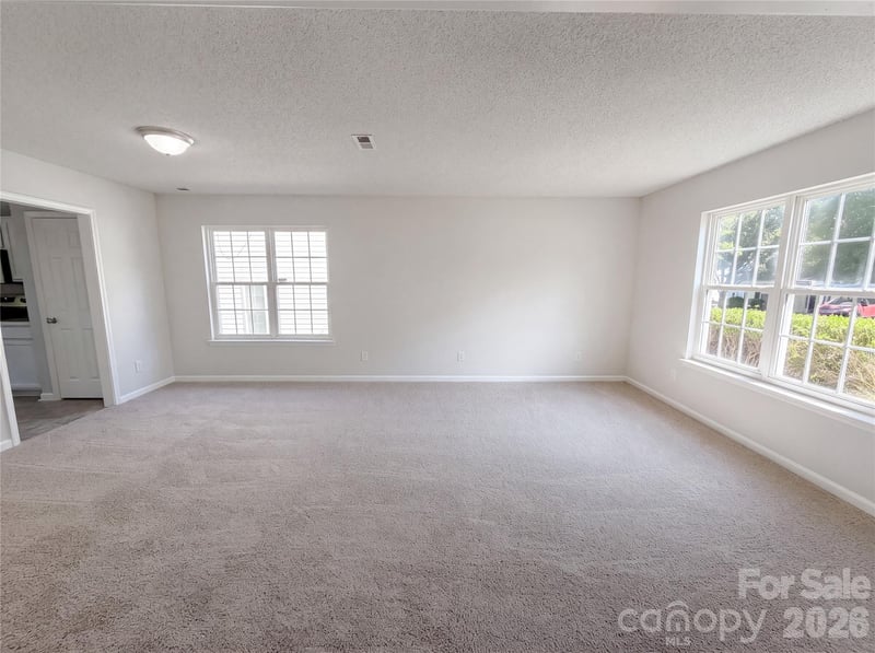10319 Covingtonwood Dr, Charlotte, NC 28214