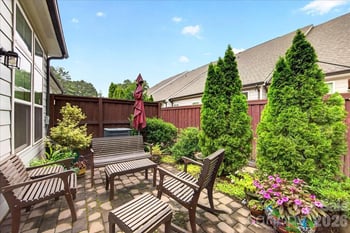 5804 Barrowlands Ct, Charlotte, NC 28210