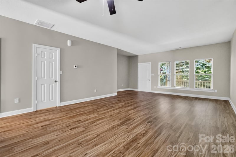 105 Putter Pl, Mooresville, NC 28115