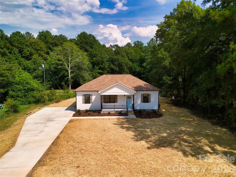4700 Harmony Church Rd, Edgemoor, SC 29712