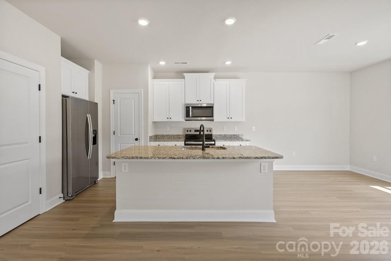 3326 Yorkshire Dr, Gastonia, NC 28052