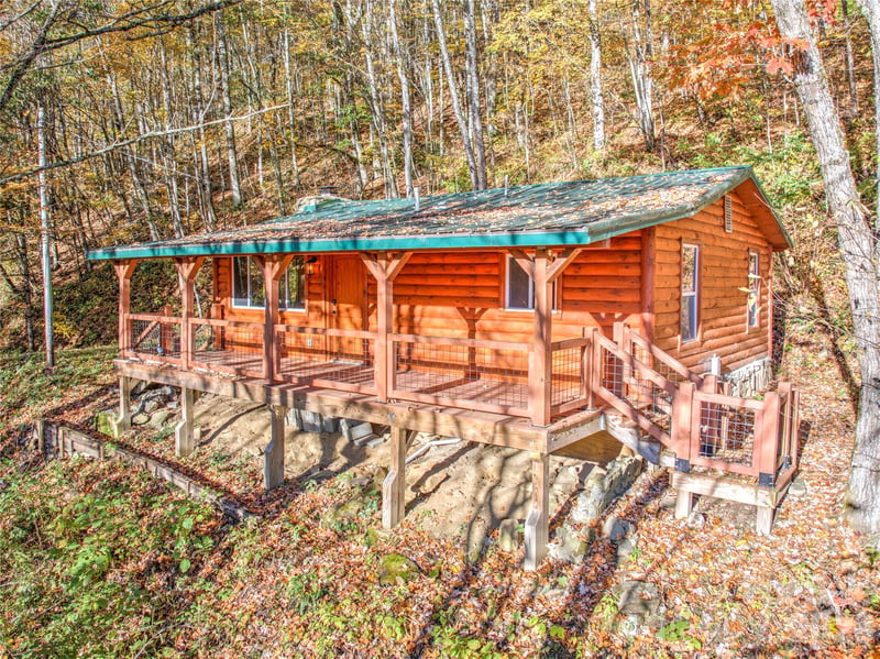430 Long Branch Rd, Clyde, NC 28721