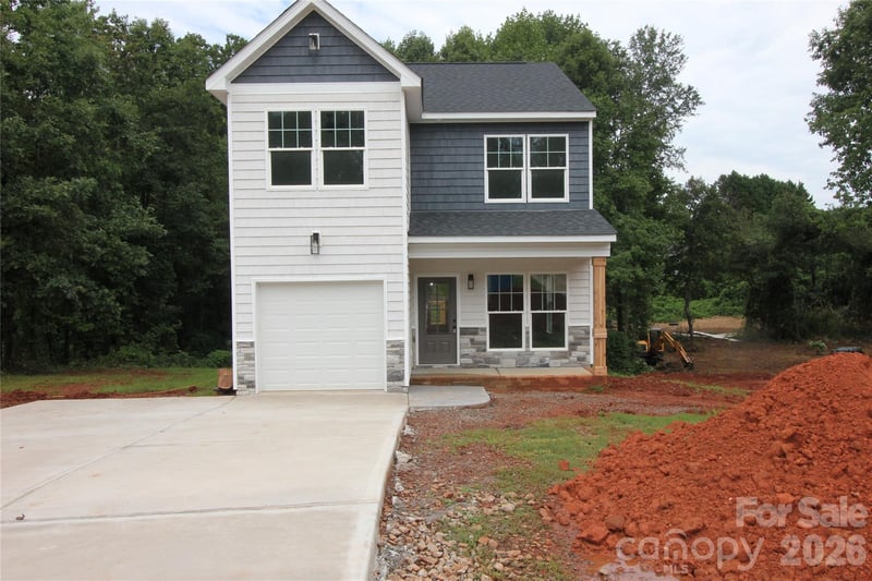 1074 Lyndsey Brook Ct, Lincolnton, NC 28092