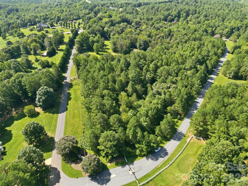 113 Gardner Point Dr, Stony Point, NC 28678