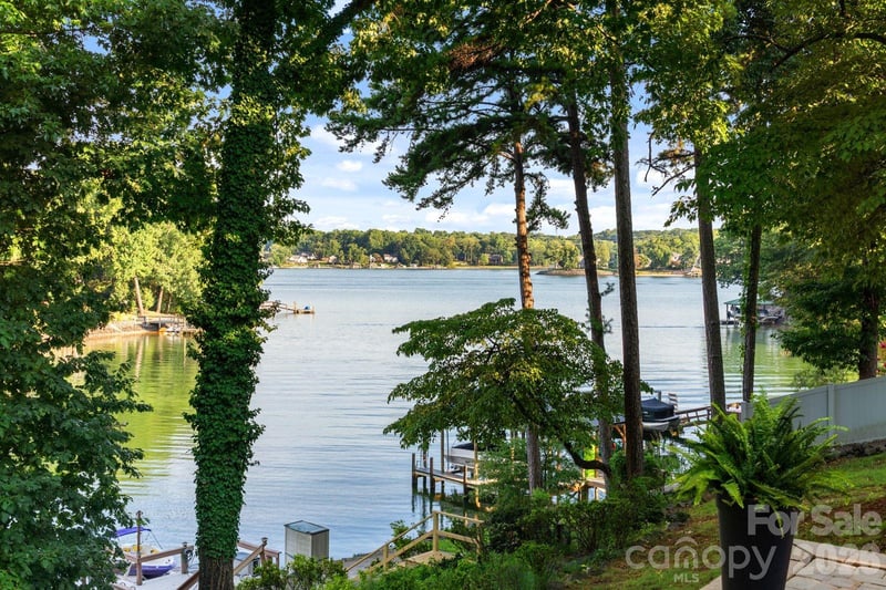 19007 Kailua Cir, Tega Cay, SC 29708
