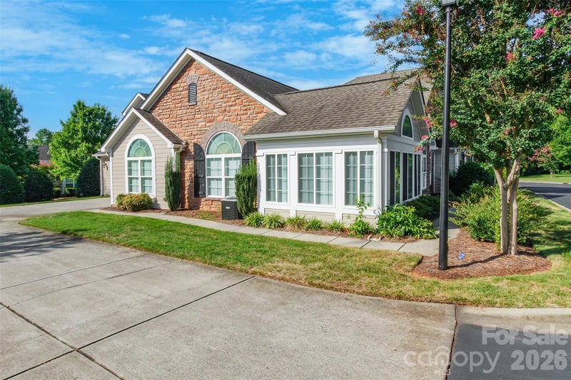 179 Lone Oak Cir, Rock Hill, SC 29732